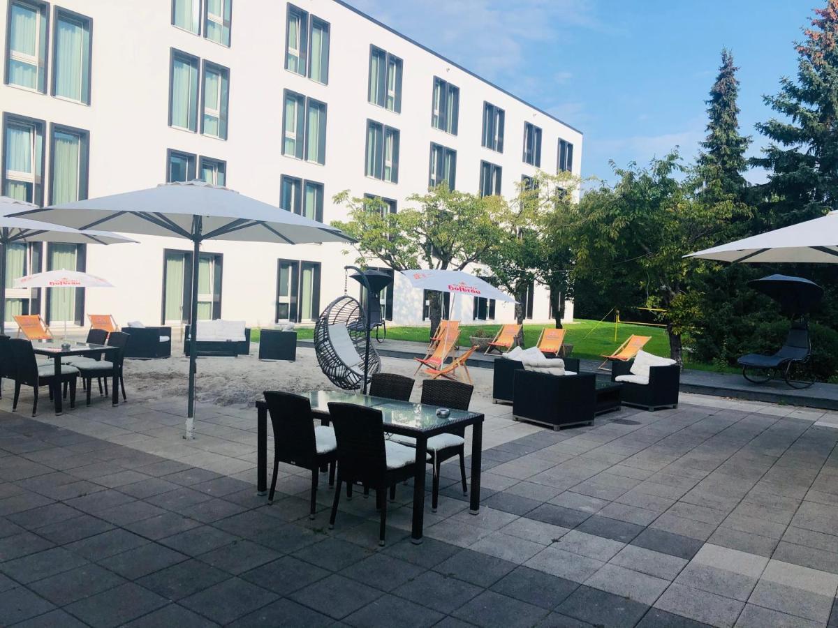 Elaya Hotel Stuttgart Boblingen Bagian luar foto
